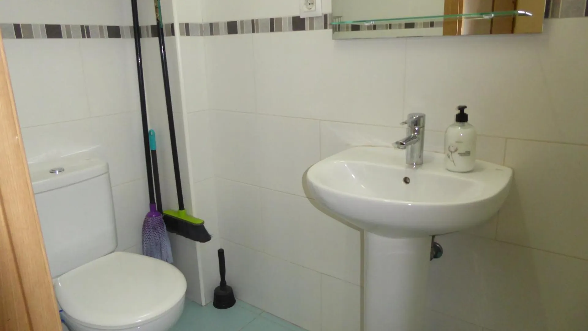 Apartamento Loft Granvia 22@ Near Beach Barcelona